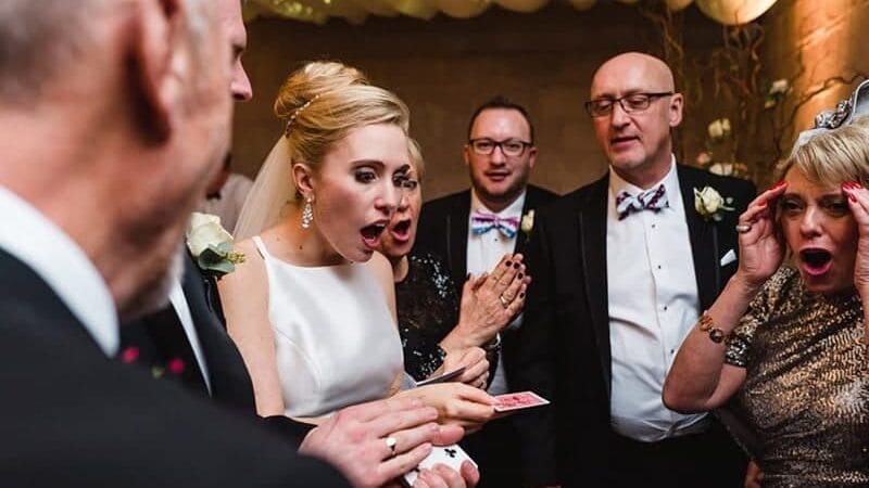 Magicien close up dans le Var mariage
